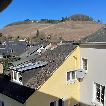 Uriges In Der Altstadt Von Mit Sauna, Kinderspielecke, 1000mbit Wlan, 1 Minute Vom Wasserfall Entfernt Saarburg