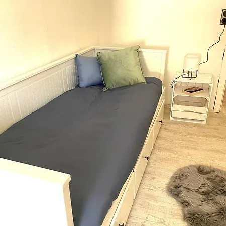 펜션 Uriges In Der Altstadt Von Mit Sauna, Kinderspielecke, 1000mbit Wlan, 1 Minute Vom Wasserfall Entfernt