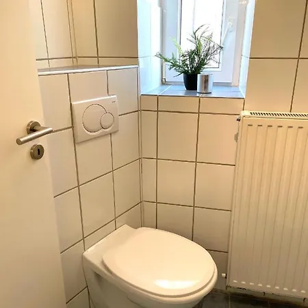 Uriges In Der Altstadt Von Mit Sauna, Kinderspielecke, 1000mbit Wlan, 1 Minute Vom Wasserfall Entfernt Casa de Férias Saarburg