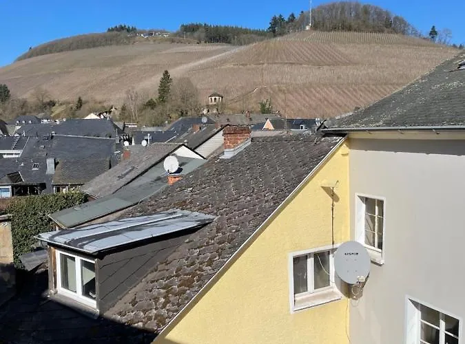 Uriges In Der Altstadt Von Mit Sauna, Kinderspielecke, 1000mbit Wlan, 1 Minute Vom Wasserfall Entfernt Saarburg