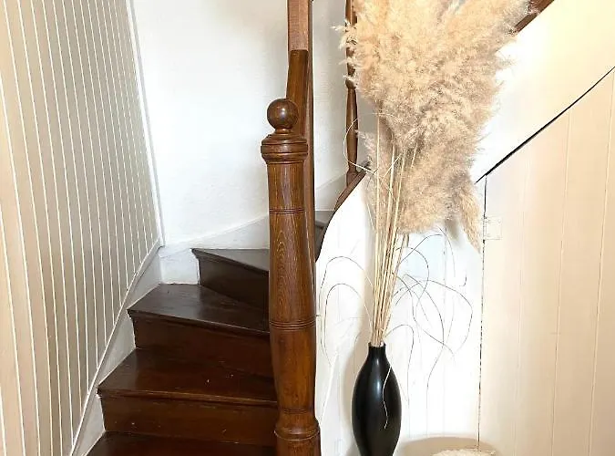 Uriges In Der Altstadt Von Mit Sauna, Kinderspielecke, 1000mbit Wlan, 1 Minute Vom Wasserfall Entfernt 사르부르크