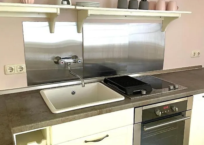 Uriges In Der Altstadt Von Mit Sauna, Kinderspielecke, 1000mbit Wlan, 1 Minute Vom Wasserfall Entfernt Casa de Férias Saarburg