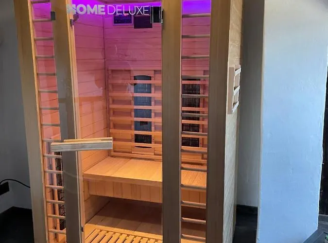 Prázdninový dům Uriges In Der Altstadt Von Mit Sauna, Kinderspielecke, 1000mbit Wlan, 1 Minute Vom Wasserfall Entfernt