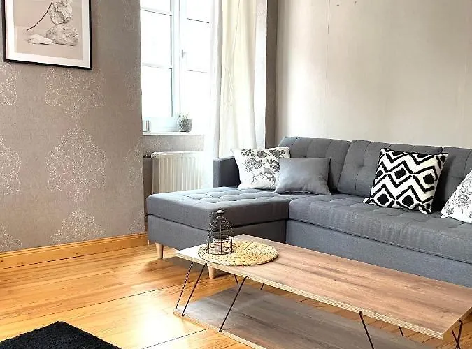 Uriges In Der Altstadt Von Mit Sauna, Kinderspielecke, 1000mbit Wlan, 1 Minute Vom Wasserfall Entfernt * Saarburg