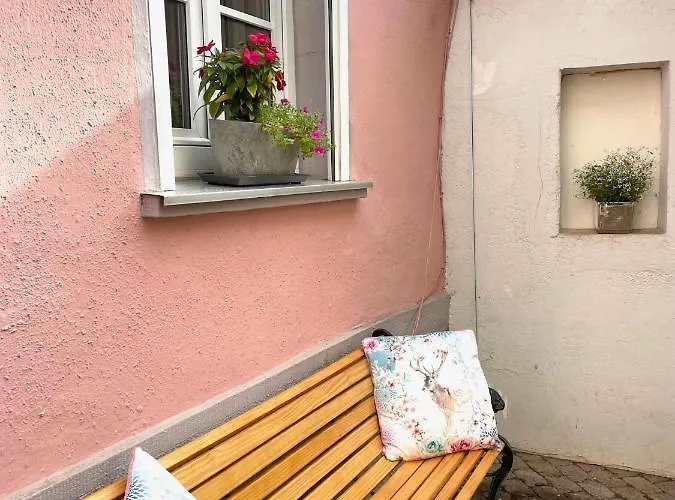 Uriges In Der Altstadt Von Mit Sauna, Kinderspielecke, 1000mbit Wlan, 1 Minute Vom Wasserfall Entfernt